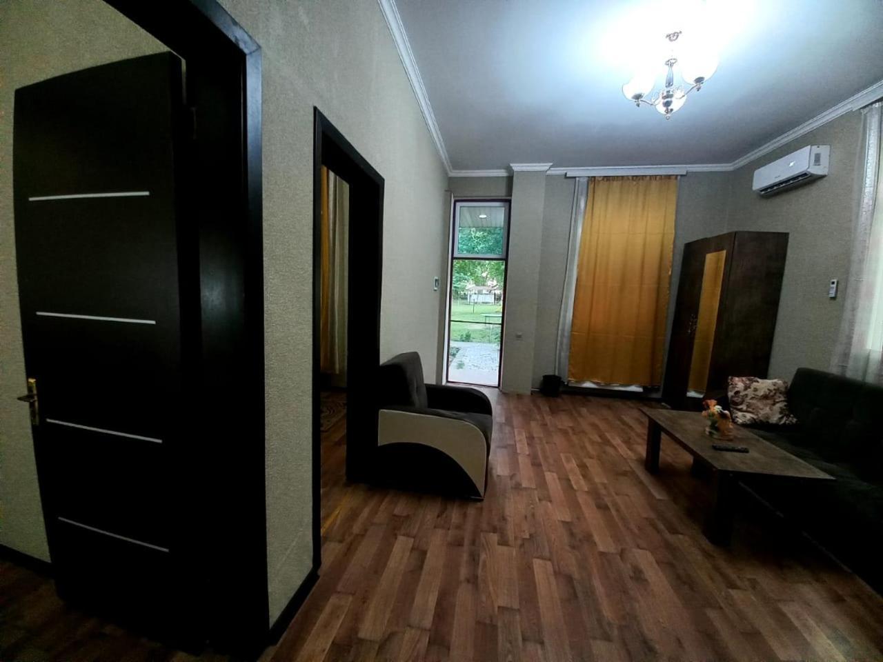 Es Hotel Kolifey Oghuz Exteriör bild