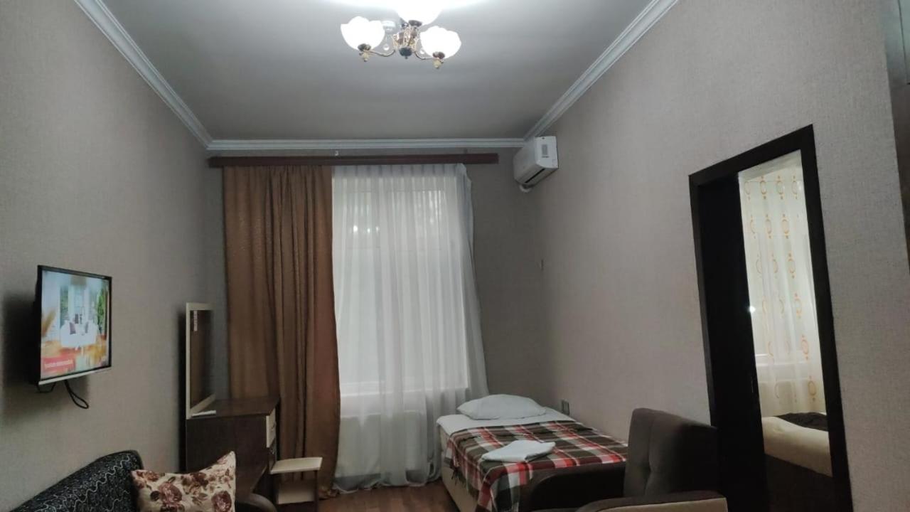 Es Hotel Kolifey Oghuz Exteriör bild